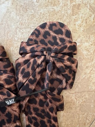 Sandalias Zara Animal Print