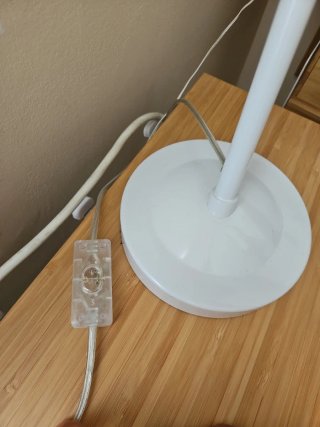 Lámpara de escritorio metal y madera