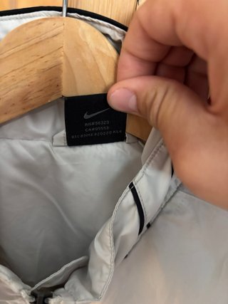 Chaqueta Cortavientos Nike Gris
