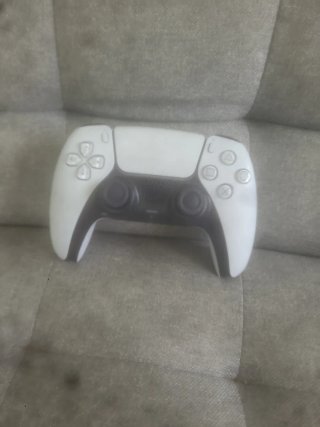 Mando PS5 Sony con joystick izquierdo tocado