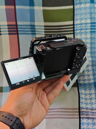 Sony ZV-E10 + Sigma 16mm f/1.4