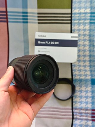 Sony ZV-E10 + Sigma 16mm f/1.4