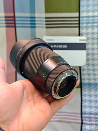 Sony ZV-E10 + Sigma 16mm f/1.4