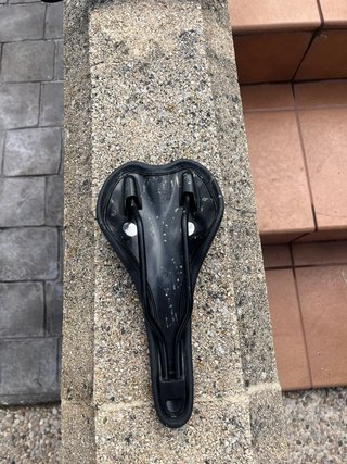 Sillín Bicicleta Fi’zi:k tundra