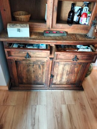 Mueble rústico madera