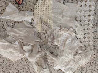 Puntas de encaje blanco. Hechas a mano.