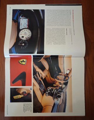 Rivista ufficiale Ferrari Club Spagna, estate 2010