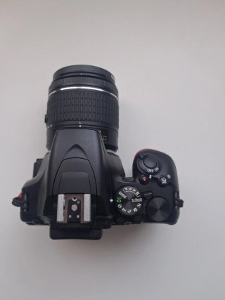 Cámara Nikon D3500 + Accesorios