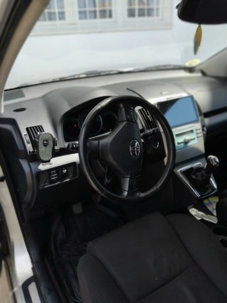 Toyota Verso 2006