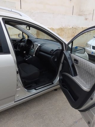Toyota Verso 2006