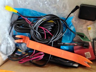 Radio Mazda3 2014-2018 - Cámara AHD con cables RCA