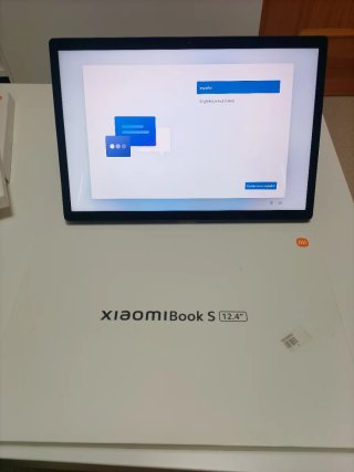 Xiaomi Book S 12.4 + Funda + Cargador