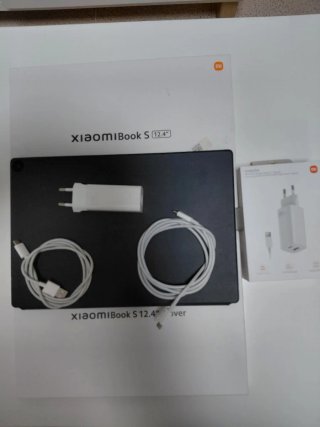 Xiaomi Book S 12.4 + Funda + Cargador