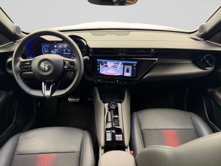 Alfa Romeo Junior Ibrida 100kW (136CV)