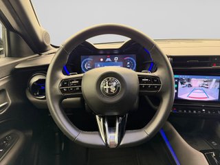 Alfa Romeo Junior Ibrida 100kW (136CV)