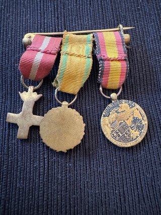 Barra de medallas militares españolas vintage