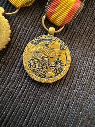 Barra de medallas militares españolas vintage