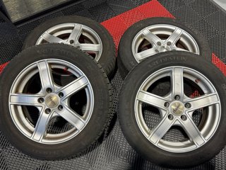 Llantas Audi A6 205/55 R16 Vredestein