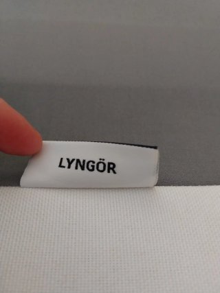 Somier tapizado Lyngor y colchón Valevag Ikea