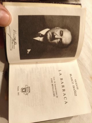 Tres tomos de la colección Crisol, "Crisolín"