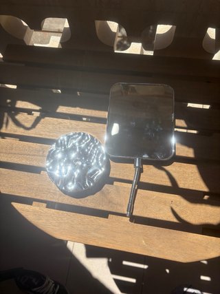 Espejo de maquillaje plateado nuevo a estrenar