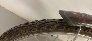 Bicicleta 24pulgadas 6 marchas Btwin negra y rosa