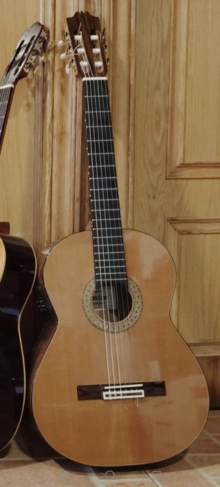 Guitarra Admira Artista Clásica Española