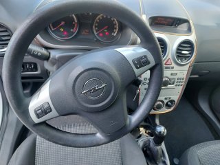 Opel Corsa 2011