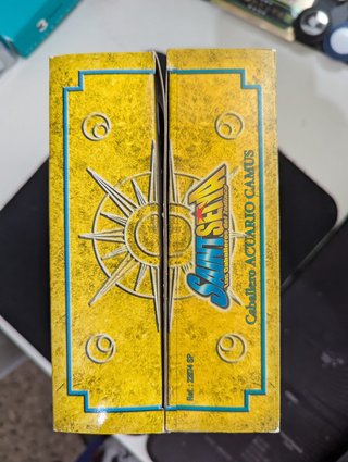 Myth Cloth Acuario Camus 2004
