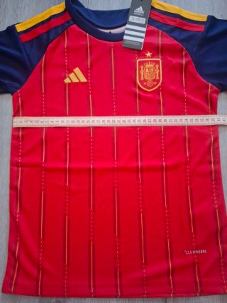 Equipación niño España Adidas