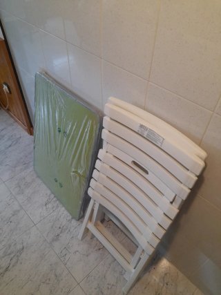 Mesa y Sillas aCamping Plegables SOLO HOY 30€