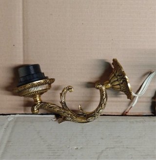 Aplique de pared dorado estilo clásico