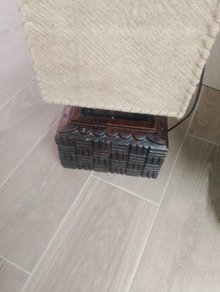 Lámpara de pie vintage cuero y madera