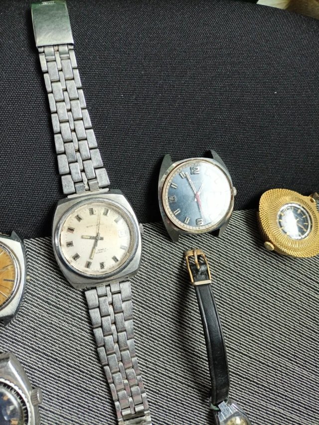 24 orologi meccanici antichi di varie marche