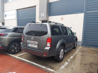 Nissan Pathfinder 2005