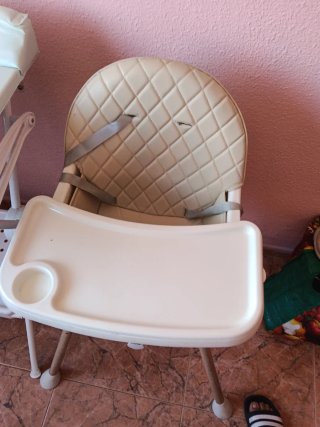 2 tronas bebé + bañera bebé
