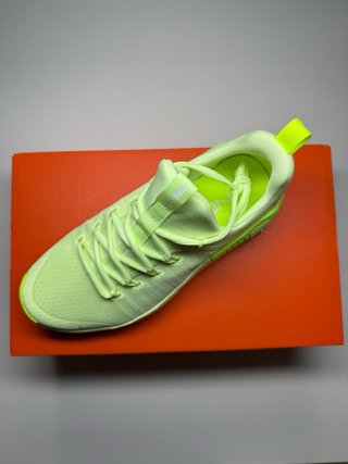 Nike Free Metcon 6 Verde Neón Talla 39 NUEVAS