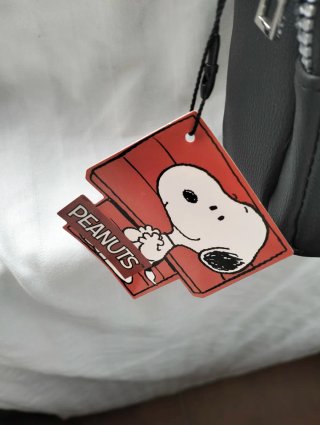 Bolso Peanuts Snoopy Rosa y Negro