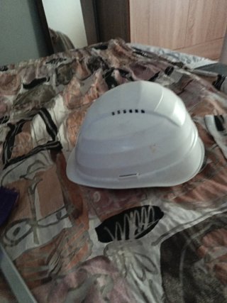 Casco de obra blanco