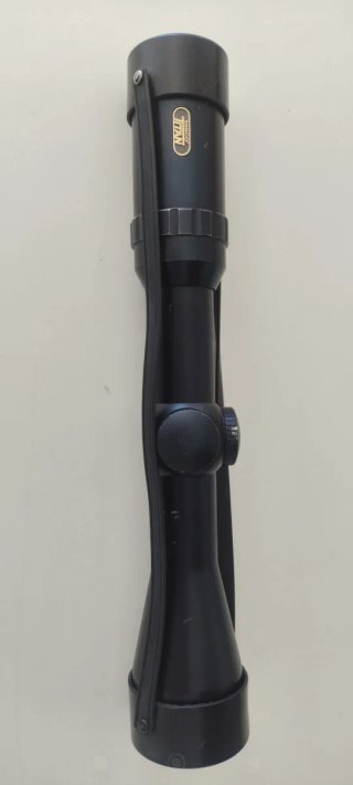 Visor TASCO  TITAN 1.5-6x42mm