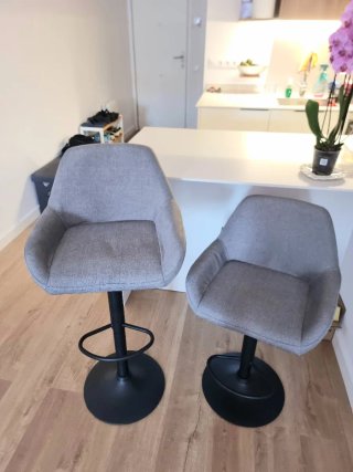 2 Taburetes de Tela con Respaldo y Reposabrazos