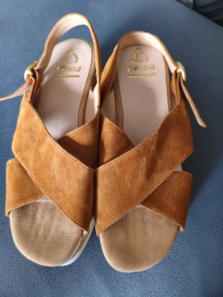 Sandalias plataforma bordadas 41