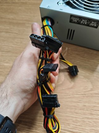 Fuente de Alimentación ATX 500W UNYKA