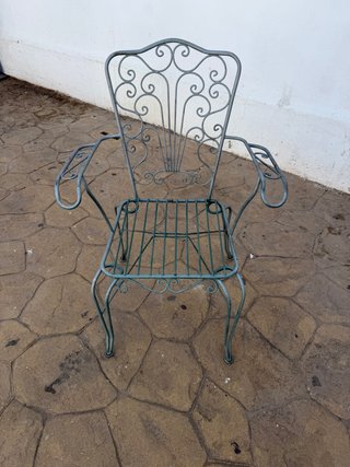 Conjunto mesa jardín cristal y 4 sillones forja
