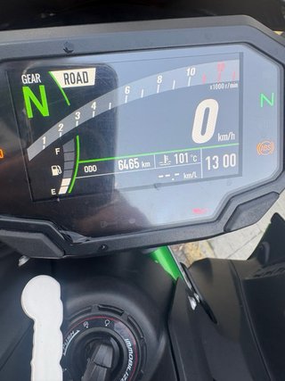 Kawasaki Z900 A2 2022 - 7400 km