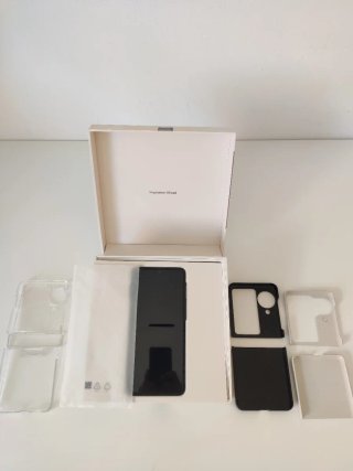 Oppo Find N3 Flip di fascia alta