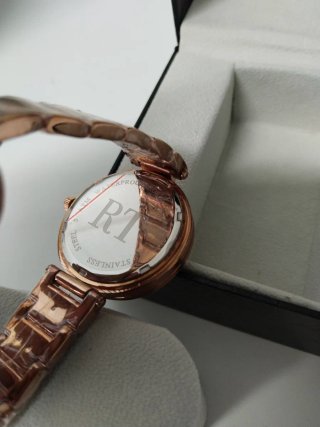 NUEVO Reloj Roberto Torretta