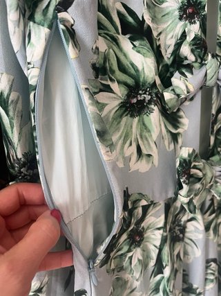 Vestido invitada Cherubina floral verde y blanco