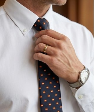 Corbata Negra con Banderines España