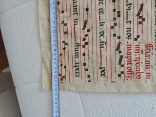 Hoja de canto gregoriano antigua